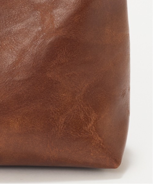 EFOLE(エフォル)の「Soft wide shoulderbag/ソフトワイドショルダーバッグ(ショルダーバッグ・レディース・ブラウン/ブラック・FREE)」の8枚目の写真