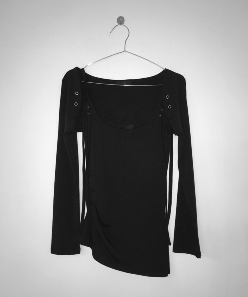 THEAIRTOWN(ジエアタウン)の「popo eyelet set(Tシャツ/カットソー・レディース・ブラック/ホワイト/ベージュ・FREE)」の19枚目の写真