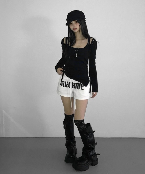 THEAIRTOWN(ジエアタウン)の「popo eyelet set(Tシャツ/カットソー・レディース・ブラック/ホワイト/ベージュ・FREE)」の13枚目の写真