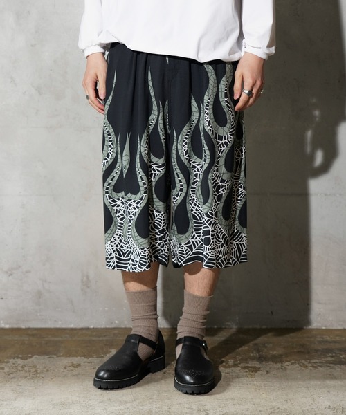 TOWNCRAFT(タウンクラフト)の「TOWNCRAFT / タウンクラフト PRINTED BAGGY SHORT 総柄 イージー バギーショーツ(その他パンツ・メンズ・その他1/その他2/その他3/ブラック・SMALL/MEDIUM/LARGE)」の7枚目の写真
