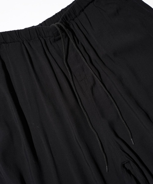 TOWNCRAFT(タウンクラフト)の「TOWNCRAFT / タウンクラフト PRINTED BAGGY SHORT 総柄 イージー バギーショーツ(その他パンツ・メンズ・その他1/その他2/その他3/ブラック・SMALL/MEDIUM/LARGE)」の10枚目の写真