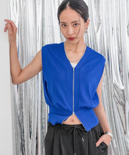 HEREIAM(ヘレイアム)の「【HEREIAM】接触冷感&マシーンウォッシャブル/ノースリZIP VEST(ベスト・レディース・ホワイト/ブラック/ブルー・FREE)」の1枚目の写真