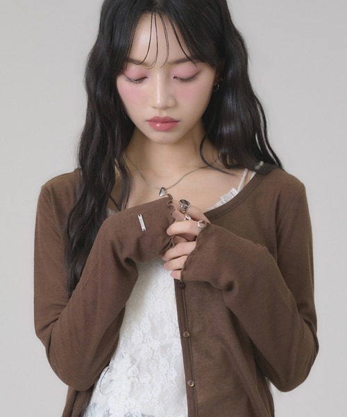 apres jour mignon(アプレジュールミニョン)の「シアーカットカーディガン(カーディガン/ボレロ・レディース・ブラウン/杢グレー/ブラック/アイボリー/ブラウン系その他/ネイビー/グリーン・LARGE/フリー)」の4枚目の写真