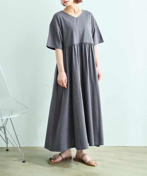 mil(ミル)の「【汗染み防止加工】 前後2way カットワンピース【587185】(ワンピース・レディース・チャコールグレー/グレイッシュベージュ/ブラック・S/XS)」の6枚目の写真
