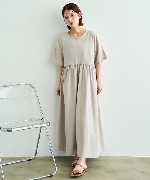 mil(ミル)の「【汗染み防止加工】 前後2way カットワンピース【587185】(ワンピース・レディース・チャコールグレー/グレイッシュベージュ/ブラック・S/XS)」の7枚目の写真