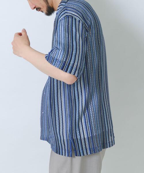 ITEMS URBANRESEARCH(アイテムズ アーバンリサーチ)の「マルチストライプレースオープンカラーショートスリーブシャツ(シャツ/ブラウス・メンズ・ブルー/グリーン/ブラック・MEDIUM/LARGE)」の4枚目の写真