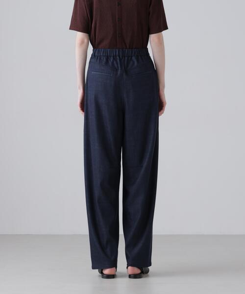 ADORE(アドーア)の「◆ハイブリッドデニムパンツ(デニムパンツ・レディース・ネイビー/ベージュ・36/38)」の8枚目の写真