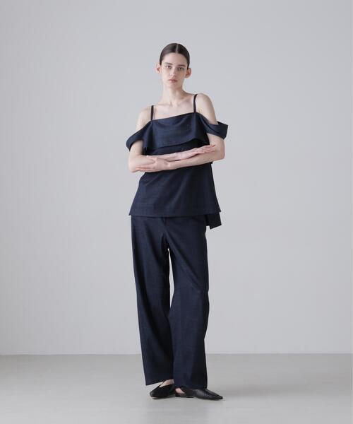 ADORE(アドーア)の「◆ハイブリッドデニムパンツ(デニムパンツ・レディース・ネイビー/ベージュ・36/38)」の19枚目の写真