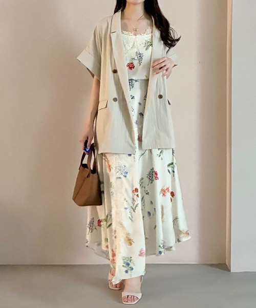 mysty woman(ミスティウーマン)の「ボタニカルプリントイレヘムスカート 826873(スカート・レディース・オフホワイト/ブラック・FREE)」の20枚目の写真
