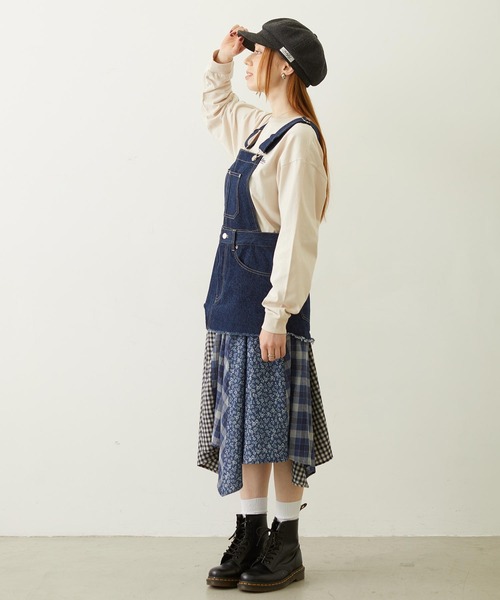 MILKFED.（ミルクフェド）の「PATCHWORK OVERALL SKIRT（ジャンパースカート・レディース・ライトインディゴブルー/ダークインディゴブルー/インディゴブルー・ONE SIZE）」の7枚目の写真