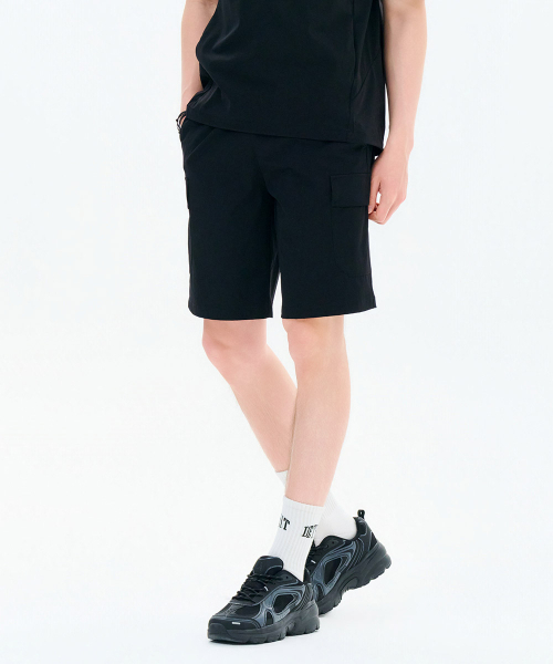 CHASECULT(チェイスカルト)の「共用クールストレッチポケットショートパンツ-FCRU2525E03(その他パンツ・メンズ・ブラック・67/70/76/82/86/92/96)」の2枚目の写真