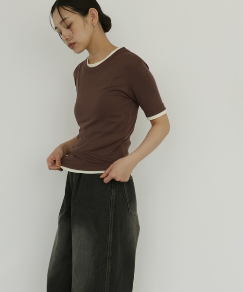 hellam(へラム)の「レイヤード風シアーTシャツ(Tシャツ/カットソー・レディース・ブラウン/ブラック/アイボリー・FREE)」の13枚目の写真