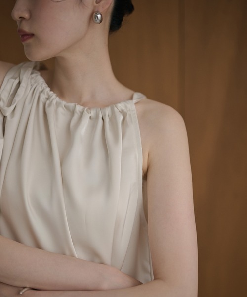 LAULEN(ローレン)の「satin ribbon gather blouse /サテンリボン ギャザーブラウス(シャツ/ブラウス・レディース・アイボリー/ブラック・FREE)」の19枚目の写真