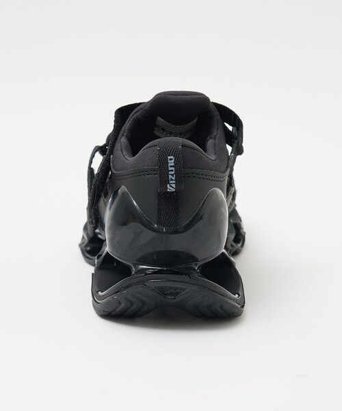 MIZUNO(ミズノ )の「【MIZUNO】WAVE PROPHECY STRAP ウェーブプロフェシー ストラップ スニーカー(スニーカー・レディース・グレー/ブラック・M/L)」の8枚目の写真