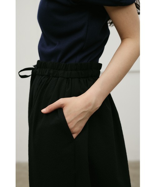STYLEMIXER(スタイルミキサー)の「サッカーギャザーバルーンパンツ(その他パンツ・レディース・ブルー系その他/ブラック/ホワイト・SMALL/MEDIUM)」の21枚目の写真