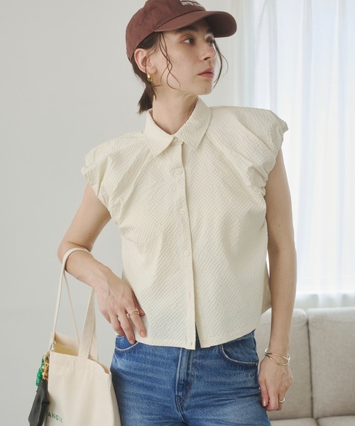 ANGIE(アンジー)の「シアサッカー バルーンスリーブシャツ / フレンチスリーブ ブラウス / 夏服(シャツ/ブラウス・レディース・ブラウン/オフホワイト/イエロー・FREE)」の9枚目の写真