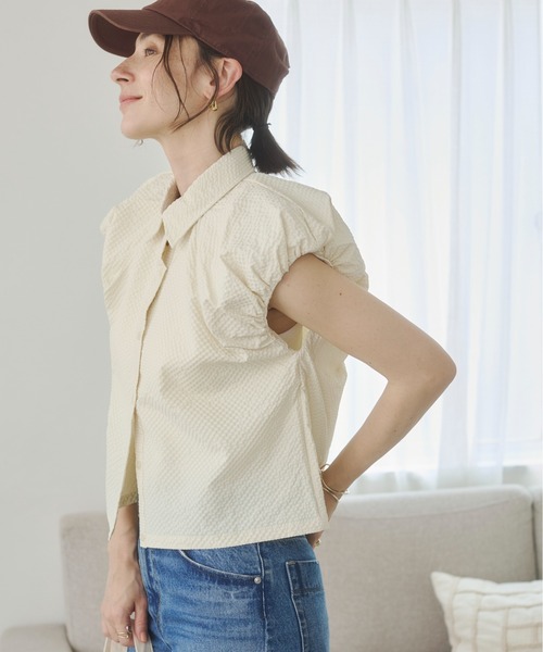 ANGIE(アンジー)の「シアサッカー バルーンスリーブシャツ / フレンチスリーブ ブラウス / 夏服(シャツ/ブラウス・レディース・ブラウン/オフホワイト/イエロー・FREE)」の13枚目の写真