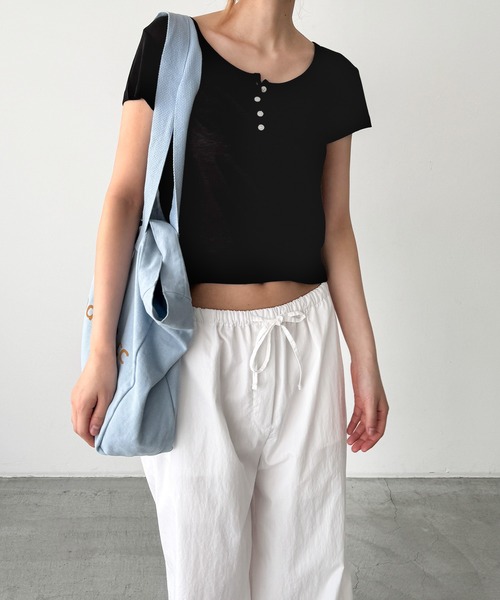 CANAL JEAN（キャナルジーン）の「El mar　テンセルヘンリーTシャツ（Tシャツ/カットソー・レディース・ホワイト/パープル/ブラック・ONE SIZE）」の7枚目の写真