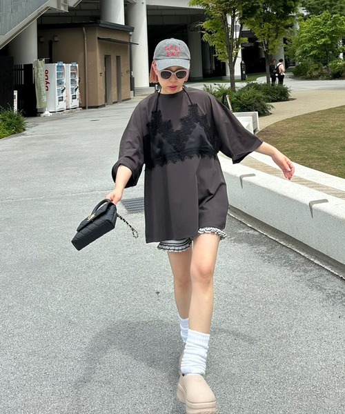 Alley Tokyo(アリートーキョー)の「なんちゃってブラレイヤードBIG T(Tシャツ/カットソー・レディース・オフホワイト/スミクロ・FREE)」の3枚目の写真
