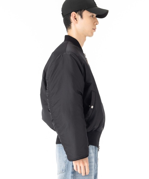 NEW ERA(ニューエラ)の「ニューエラ ボンバージャケット ナイロン MA-1(MA-1・メンズ・オリーブ/ブラック・XL/S)」の5枚目の写真