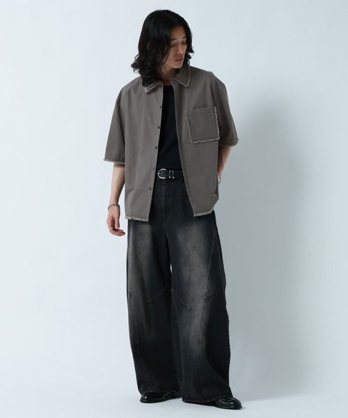 RAGEBLUE（レイジブルー）の「CUT OFF DESIGN SHORT SHIRTS/裾ダメージ加工ショート丈シャツ（シャツ/ブラウス・メンズ・グレー/ブラック・MEDIUM/LARGE）」の8枚目の写真