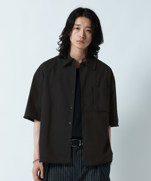 RAGEBLUE（レイジブルー）の「CUT OFF DESIGN SHORT SHIRTS/裾ダメージ加工ショート丈シャツ（シャツ/ブラウス・メンズ・グレー/ブラック・MEDIUM/LARGE）」の16枚目の写真