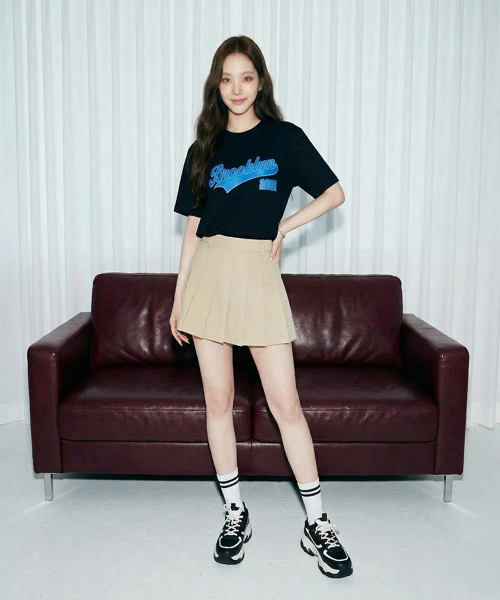 CRISCELO(クリスチェロ)の「(共用) ブルックリンTシャツ - (ブラック20番手オーバーサイズ)(Tシャツ/カットソー・レディース・その他・MEDIUM/LARGE)」の3枚目の写真