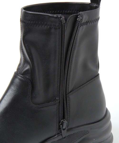 LAKOLE(ラコレ)の「ストレッチスニーカーブーツ / 801976(ブーツ・レディース・チャコール/ブラック・LARGE/MEDIUM/SMALL)」の9枚目の写真