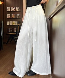 サイドピンタック入りワイドパンツ