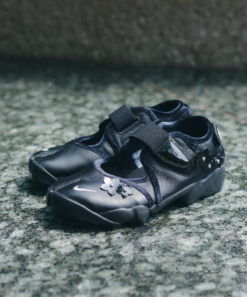 NIKE｜ナイキのスニーカー（花柄・ボタニカル柄）通販 - ZOZOTOWN