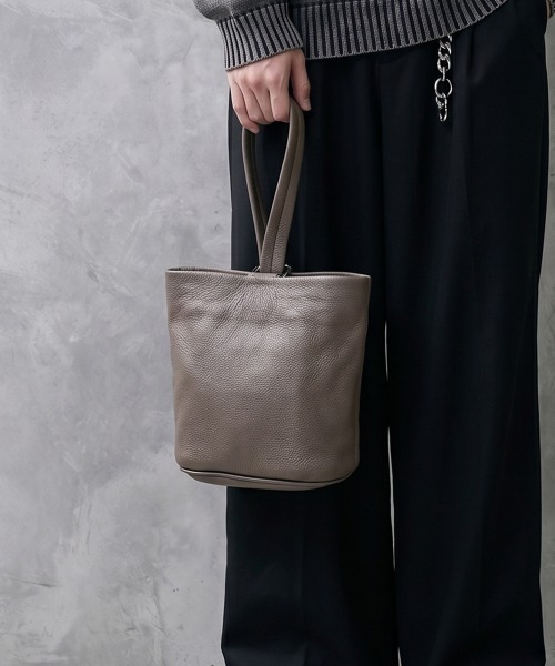 Avenue｜アヴェニュー（メンズ）のトートバッグ（ベージュ系・無地