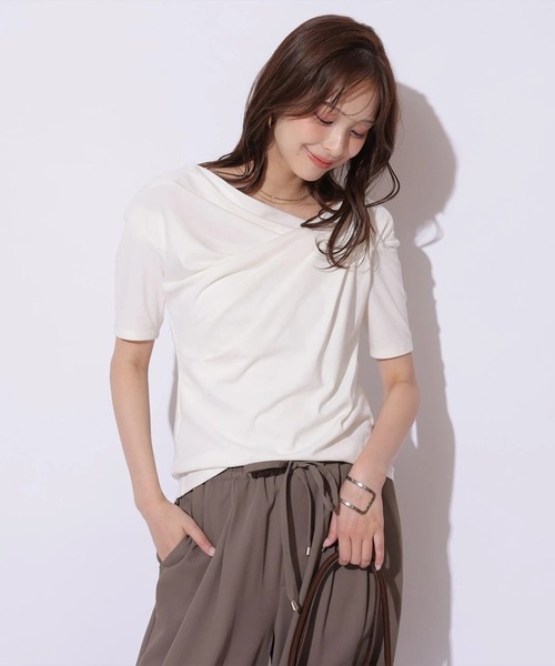 Mystrada(マイストラーダ)の「ドレープカットソー(Tシャツ/カットソー・レディース・ブラック/ブラウン/ホワイト・38)」の15枚目の写真
