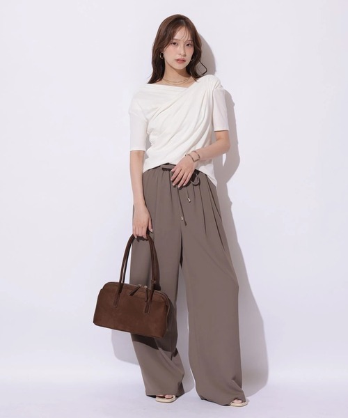 Mystrada(マイストラーダ)の「ドレープカットソー(Tシャツ/カットソー・レディース・ブラック/ブラウン/ホワイト・38)」の16枚目の写真