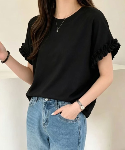 2ly2(トゥーリートゥー)の「袖フリル フレンチスリーブ Tシャツ カットソー(Tシャツ/カットソー・レディース・ホワイト/グレー/ベージュ/ブラック・FREE)」の2枚目の写真