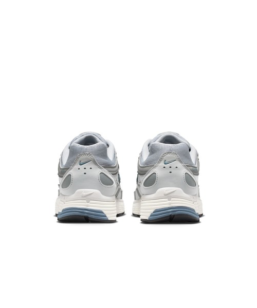 NIKE（ナイキ）の「NIKE/ナイキ P-6000（スニーカー・メンズ・グレー×サックスブルー・28cm/27.5cm/27cm/26.5cm/26cm）」の3枚目の写真
