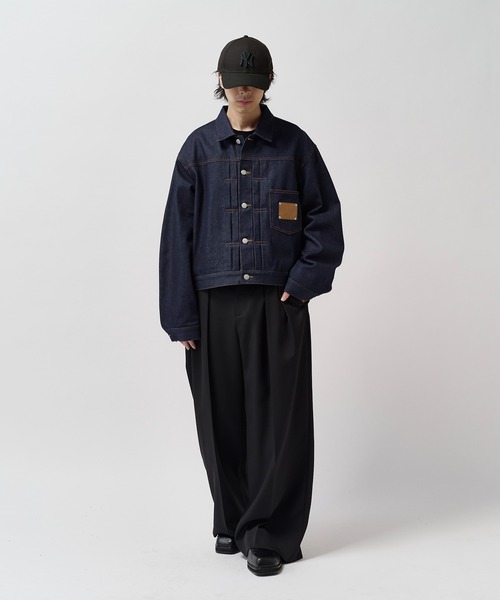 Lui's(ルイス)の「【Neucon】FRONT PATCH SHORT DENIM JACKET / フロントパッチワイドショートデニムジャケット / セットアップ対応(デニムジャケット・メンズ・インディゴブルー/ブラック・1/2)」の3枚目の写真