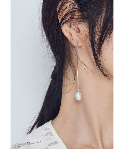 1er Arrondissement(プルミエアロンディスモン)の「<YVETTE(イヴェット)>スネークチェーンパールピアス(片耳)(ピアス(片耳用)・レディース・シルバー系その他・FREE)」の10枚目の写真