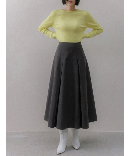 MEMUA(メムア)の「フロー プリーツスカート(ベージュ)(スカート・レディース・ベージュ/チャコール・MEDIUM/LARGE/SMALL)」の5枚目の写真