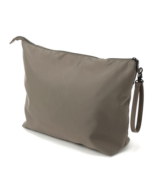 MASTER BUNNY EDITION（マスターバニーエディション）の「ＴＰＵロッカーバッグ（ショルダーバッグ・メンズ・ホワイト/ブラウン・FREE）」の13枚目の写真