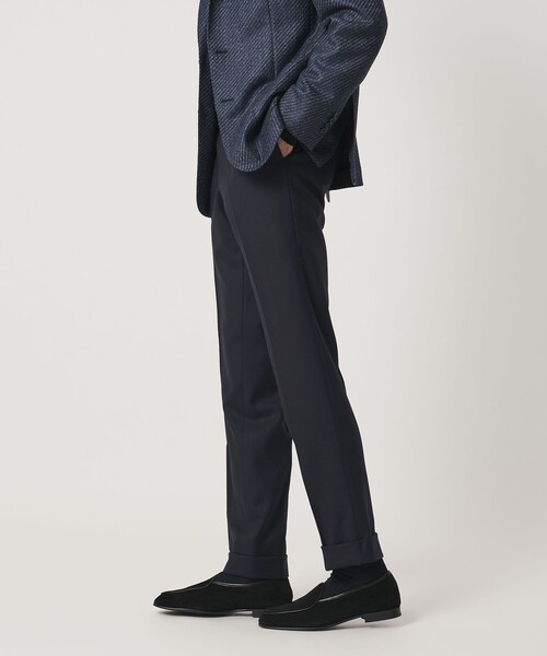 UNITED ARROWS（ユナイテッドアローズ）の「サージ クリース テーパード 1プリーツ スラックス（スラックス・メンズ・ネイビー/グレー系・48/46/44/50）」の6枚目の写真