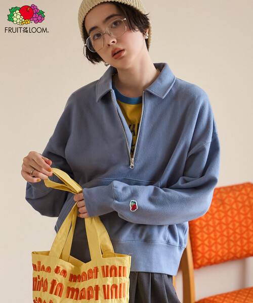 FREAK'S STORE(フリークスストア)の「FRUIT OF THE LOOM×FREAK'S STORE/フルーツオブザルーム 別注 ハーフジップスウェット(Tシャツ/カットソー・レディース・イエロー/サックスブルー/ライトグレー・フリ-)」の3枚目の写真