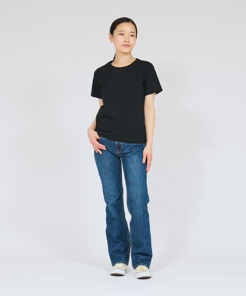 HANES(ヘインズ)の「【Hanes/ヘインズ】レディース Hanes T-SHIRTS KURO for HER クルーネックTシャツ(Tシャツ/カットソー・レディース・ブラック・LARGE/MEDIUM)」の9枚目の写真
