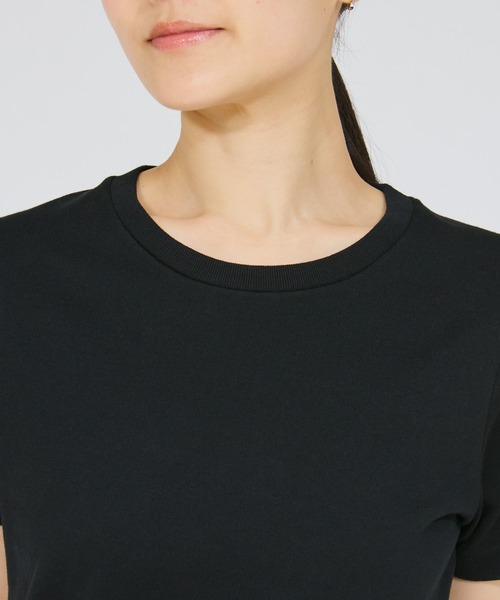 HANES(ヘインズ)の「【Hanes/ヘインズ】レディース Hanes T-SHIRTS KURO for HER クルーネックTシャツ(Tシャツ/カットソー・レディース・ブラック・LARGE/MEDIUM)」の5枚目の写真