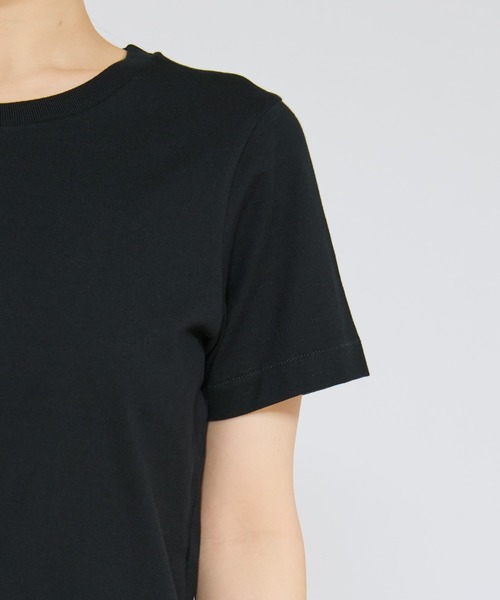 HANES(ヘインズ)の「【Hanes/ヘインズ】レディース Hanes T-SHIRTS KURO for HER クルーネックTシャツ(Tシャツ/カットソー・レディース・ブラック・LARGE/MEDIUM)」の6枚目の写真