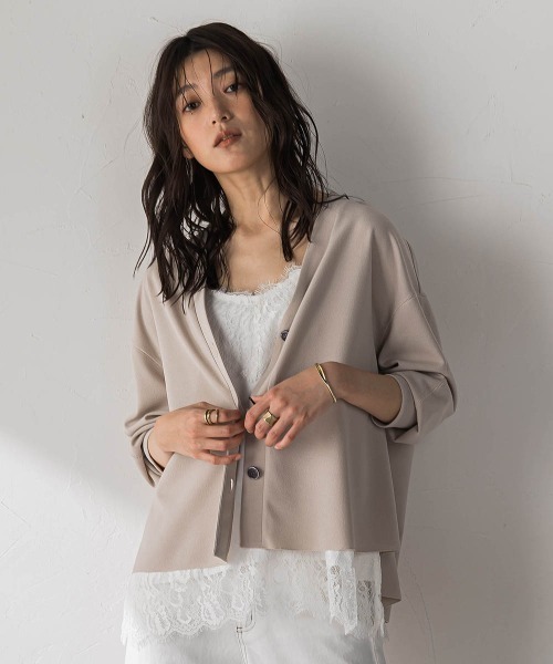 MAYSON GREY(メイソングレイ)の「NEW叶えるカットカーディガン(Tシャツ/カットソー・レディース・ブラック/オフホワイト/ベージュ・M)」の1枚目の写真