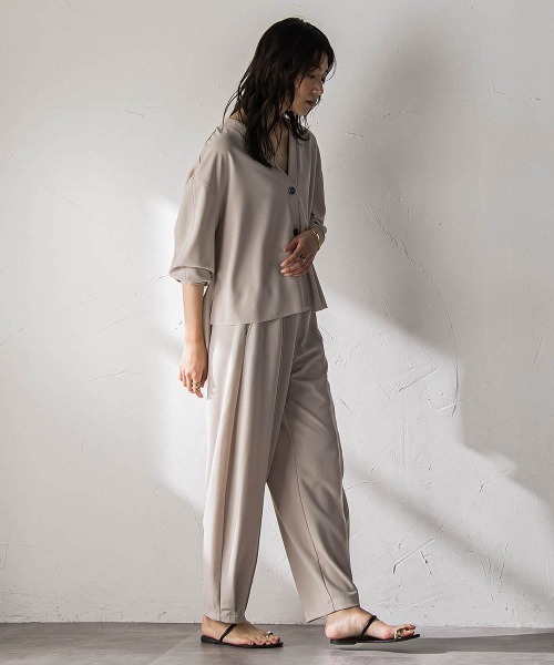 MAYSON GREY(メイソングレイ)の「NEW叶えるカットカーディガン(Tシャツ/カットソー・レディース・ブラック/オフホワイト/ベージュ・M)」の10枚目の写真