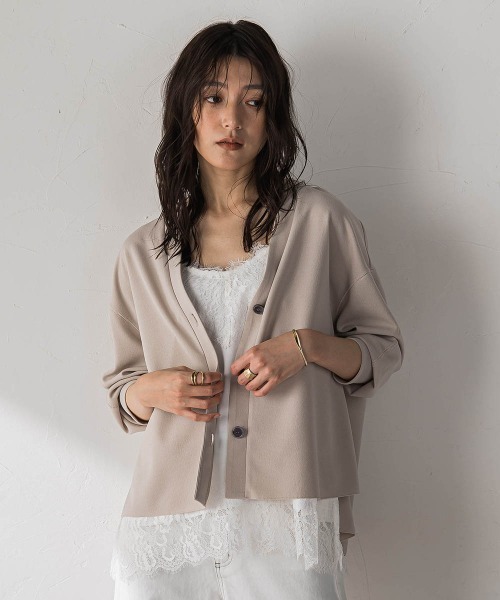 MAYSON GREY(メイソングレイ)の「NEW叶えるカットカーディガン(Tシャツ/カットソー・レディース・ブラック/オフホワイト/ベージュ・M)」の15枚目の写真