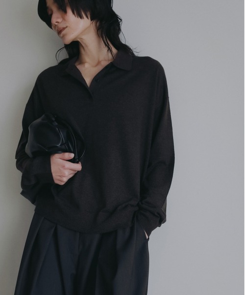 anuke(アンヌーク)の「Highgauge Polo Tops(Tシャツ/カットソー・レディース・ブラウン/チャコールグレー・FREE)」の2枚目の写真