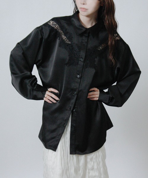 NYLAUS(ナイラス)の「【SG】レース サテン オーバーサイズシャツ 長袖(シャツ/ブラウス・レディース・ブラック/アイボリー・M)」の1枚目の写真