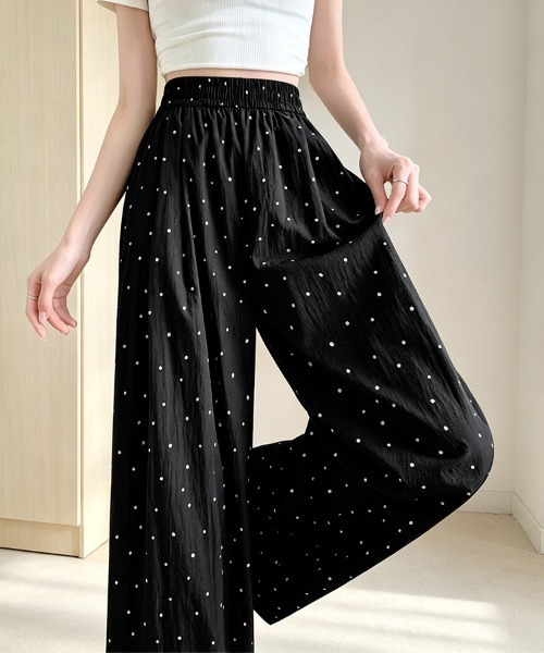 ONEP STAR(ワンピスター)の「ドット柄ワイドロングパンツ(その他パンツ・レディース・ライトブルー/ブラック/ピンク/ベージュ・X-LARGE/MEDIUM/LARGE)」の1枚目の写真